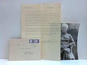 Ein maschineller Brief mit 2 kleinen eigenhändigen Korrekturen und Unterschrift, Wilflingen, 1. J...