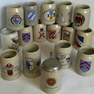 Sammlung von 16 Bierkrügen