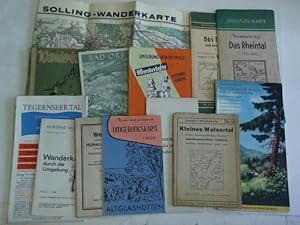 Sammlung von 13 Wanderkarten