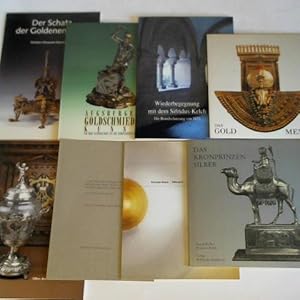 Sammlung von 8 Katalogen