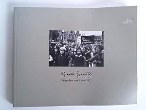 Seller image for Gisle Freund - Fotografien zum 1. Mai 1932 for sale by Celler Versandantiquariat