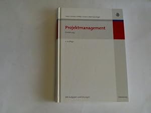 Seller image for Projektmanagement. Einfhrung. mit Aufgaben und Lsungen for sale by Celler Versandantiquariat