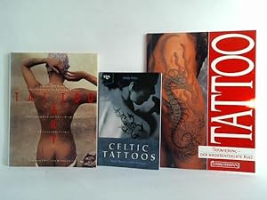 Bild des Verkufers fr Tattoo Art. Ttowierte Frauen = Skin Fantasies on Tattooed Women zum Verkauf von Celler Versandantiquariat