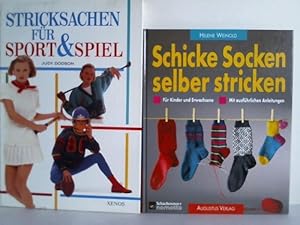 Immagine del venditore per Stricksachen fr Sport & Spiel. Schicke Socken selber stricken. Fr Kinder und Erwachsene. Mit genauen Anleitungen venduto da Celler Versandantiquariat