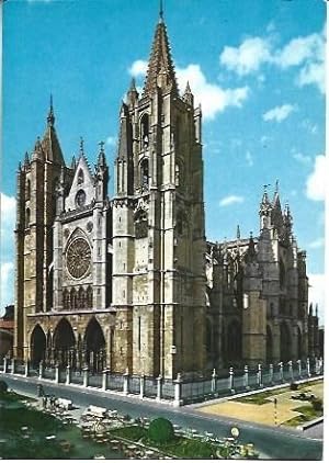 Bild des Verkufers fr POSTAL L00622: Fachada principal de la catedral de Toledo zum Verkauf von EL BOLETIN