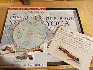 Image du vendeur pour The Therapeutic Yoga Kit: Sixteen Postures for Self-Healing through Quiet Yin Awareness mis en vente par Singing Pebble Books