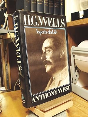 Immagine del venditore per H.G. Wells: Aspects of a Life venduto da Henniker Book Farm and Gifts