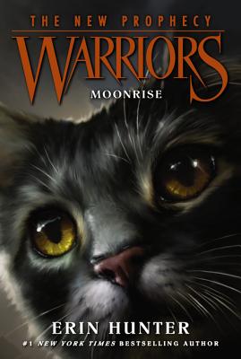 Image du vendeur pour Warriors: The New Prophecy #2: Moonrise (Paperback or Softback) mis en vente par BargainBookStores