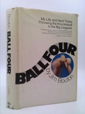 Bild des Verkufers fr Ball Four: My Life and Hard Times Throwing the Knuckleball In the Big Leagues zum Verkauf von ThriftBooksVintage