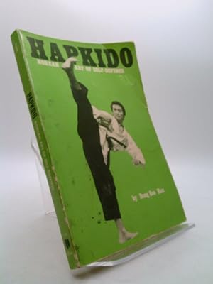 Bild des Verkufers fr Hapkido: Korean Art of Self-Defense zum Verkauf von ThriftBooksVintage