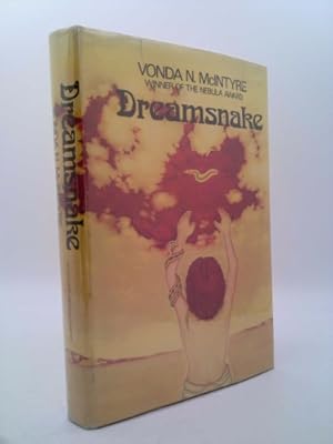 Seller image for Dreamsnake by McIntyre, Vonda N.(March 1, 1978) Hardcover for sale by ThriftBooksVintage