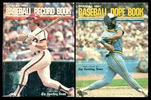 Imagen del vendedor de OFFICIAL 1981 BASEBALL RECORD BOOK - with - OFFICIAL 1981 BASEBALL DOPE BOOK a la venta por W. Fraser Sandercombe