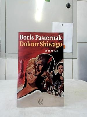 Image du vendeur pour Doktor Shiwago : Roman. Boris Pasternak. Dt. von Thomas Reschke. [Die Gedichte Juri Shiwagos wurden von Richard Pietrass nachgedichtet] / Fischer ; 9519. mis en vente par Ralf Bnschen