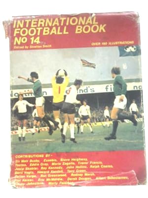 Bild des Verkufers fr International Football Book 14 zum Verkauf von World of Rare Books