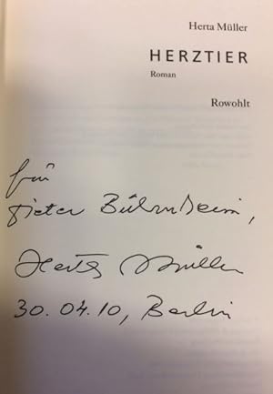 Seller image for Herztier. - signiert, Widmungsexemplar, Erstausgabe Roman. for sale by Bhrnheims Literatursalon GmbH
