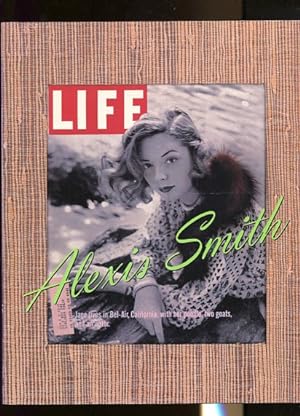 Seller image for Alexis Smith. catalogue - Exhibition - Whitney Museum of American Art, November 22, 1991 - February 29, 1992 The Museum of Contemporary Art, Los Angeles March 29 - July 5, 1992. for sale by Antiquariat Buchkauz