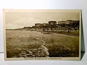 Wangeroog bei eintretender Flut. Alte Ansichtskarte s/w. gel. 1925. Strandansicht mit vielen Bade...