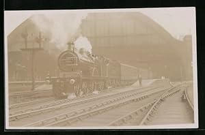 Bild des Verkufers fr Postcard Englische Eisenbahn mit der No. 709 fhrt aus dem Bahnhof raus zum Verkauf von Bartko-Reher