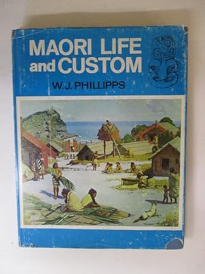 Bild des Verkufers fr Maori Life and Custom zum Verkauf von GREENSLEEVES BOOKS