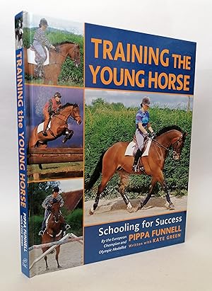 Bild des Verkufers fr Training the Young Horse: Schooling for Success zum Verkauf von Priorsford Books