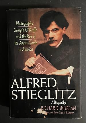 Bild des Verkufers fr Alfred Stieglitz: A Biography zum Verkauf von Avol's Books LLC