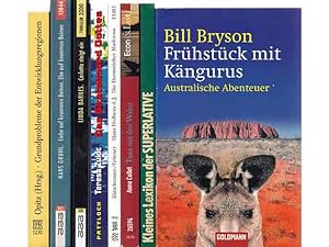 Bild des Verkufers fr Sammlung  Taschenbcher". 8 Titel. 1.) Bill Bryson: Frhstck mit Kngurus, Australische Abenteuer 2.) Hans Gruhl: Liebe auf krummen Beinen, Ehe auf krummen Beinen, Roman 3.) Linda Barnes: Carlotta steigt ein, Krimi 4.) Schwester TeresaZukic: Das Skateboard Gottes 5.) Hans Holbein d. J. Die Darmstdter Madonna, Original gegen Flschung, von Oskar Btschmann und Pascal Griener 6.) Werner Lenz: Kleines Lexikon der Superlative, Einmaliges aus aller Welt von A-Z 7.) Grundprobleme der Entwicklungsregionen, Der Sden an der Schwelle zum 21. Jahrhundert, hrsg. von Peter J. Opitz, Beck sche Reihe 8.) Anne Collet: Tanz mit den Walen, Entdeckungsreisen in eine verborgene Welt zum Verkauf von Agrotinas VersandHandel