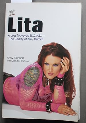 Imagen del vendedor de Lita: A Less Travelled R.O.A.D. - The Reality of Amy Dumas (WWE) ( Wrestling ) a la venta por Comic World