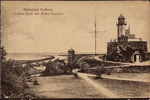 Bild des Verkufers fr Ansichtskarte / Postkarte Kolberg Pommern, Lotsen-Turm mit Hafen-Einfahrt zum Verkauf von akpool GmbH