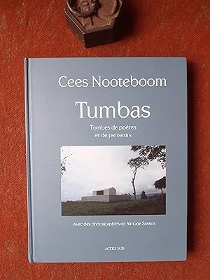 Imagen del vendedor de Tumbas - Tombes de potes et de penseurs a la venta por Librairie de la Garenne