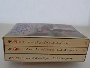 Image du vendeur pour Anne of Green Gables (three book set in slipcase) mis en vente par Lindenlea Books