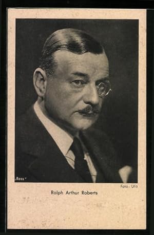 Image du vendeur pour Ansichtskarte Schauspieler Ralph Arthur Roberts im Anzug mit Monokel portrtiert mis en vente par Bartko-Reher