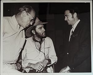 Imagen del vendedor de Charro 8 X 10 Still Elvis Presley talks with famed columnist Army Archerd on set! a la venta por AcornBooksNH