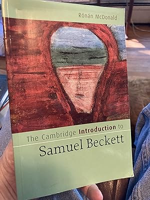 Immagine del venditore per The Cambridge Introduction to Samuel Beckett (Cambridge Introductions to Literature) venduto da A.C. Daniel's Collectable Books