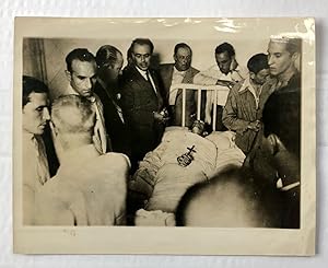 Original Contemporary Press Photograph of Manolete on his Deathbed