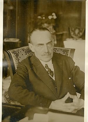 "Mr LALOU Conseiller municipal de la Monnaie 1931" Photo de presse originale G. DEVRED / Agce ROL...