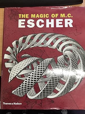 Immagine del venditore per The Magic of M.C.Escher venduto da Chapter Two (Chesham)