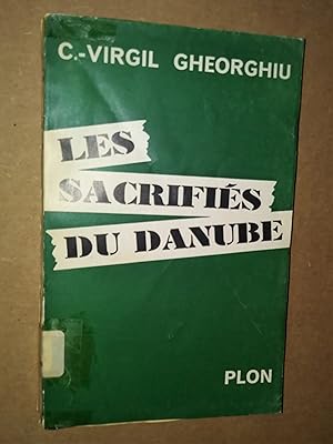 Seller image for Les sacrifis du Danube for sale by Livresse