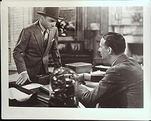Image du vendeur pour The Roaring Twenties 8 X 10 Still 1939 James Cagney, Humphrey Bogart, Priscilla Lane mis en vente par AcornBooksNH