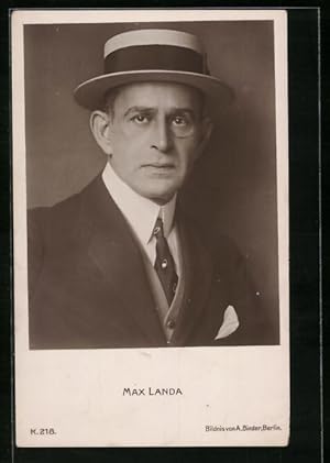 Bild des Verkufers fr Ansichtskarte Schauspieler Max Landa mit Hut und Monokel ernst blickend zum Verkauf von Bartko-Reher