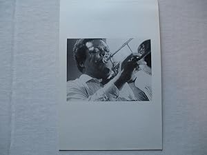 Bild des Verkufers fr Stan Douglas Hors-Champs David Zwirner 1993 Exhibition invite postcard zum Verkauf von ANARTIST