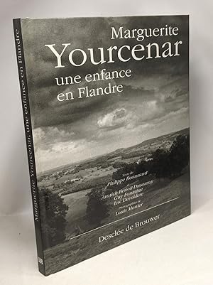 Seller image for Marguerite Yourcenar une enfance en Flandre for sale by crealivres