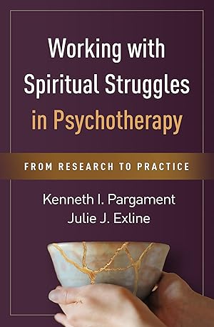 Bild des Verkufers fr Working with Spiritual Struggles in Psychotherapy: From Research to Practice zum Verkauf von moluna