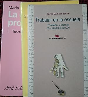 Seller image for EDUCACIN E IDEOLOGA EN LA ESPAA CONTEMPORNEA + TRABAJAR EN LA ESCUELA Profesorado y reformas en el umbral del siglo XXI + LA ORIENTACIN PROFESIONAL I. Teora for sale by Libros Dickens