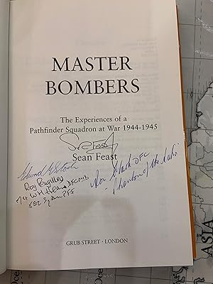 Immagine del venditore per Master Bombers: The Experiences of a Pathfinder Squadron at War, 1942-1945 venduto da Woodlands Aviation