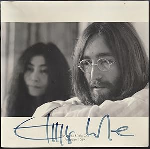 John Lennon & Yoko Ono. Amsterdam 1969. [Signiertes Exemplar / signed copy].