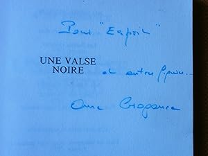 Immagine del venditore per Une Valse Noire , Roman , Envoi autographe ddicace de Anne Bragance venduto da Benot HENRY