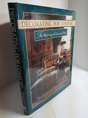 Immagine del venditore per Decorating for Comfort : the Marriage of Ease and Style venduto da Hammonds Antiques & Books