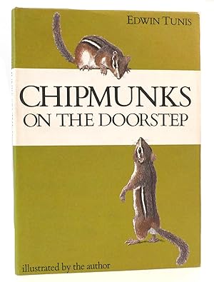 Immagine del venditore per CHIPMUNKS ON THE DOORSTEP venduto da Rare Book Cellar