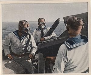 German Military Ship Loading Exercise Weapon Photo Cigarette Card