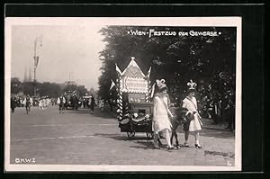 Bild des Verkufers fr Ansichtskarte Wien, Festzug der Gewerbe, Innungslage der Wiener Kupferschmiede zum Verkauf von Bartko-Reher